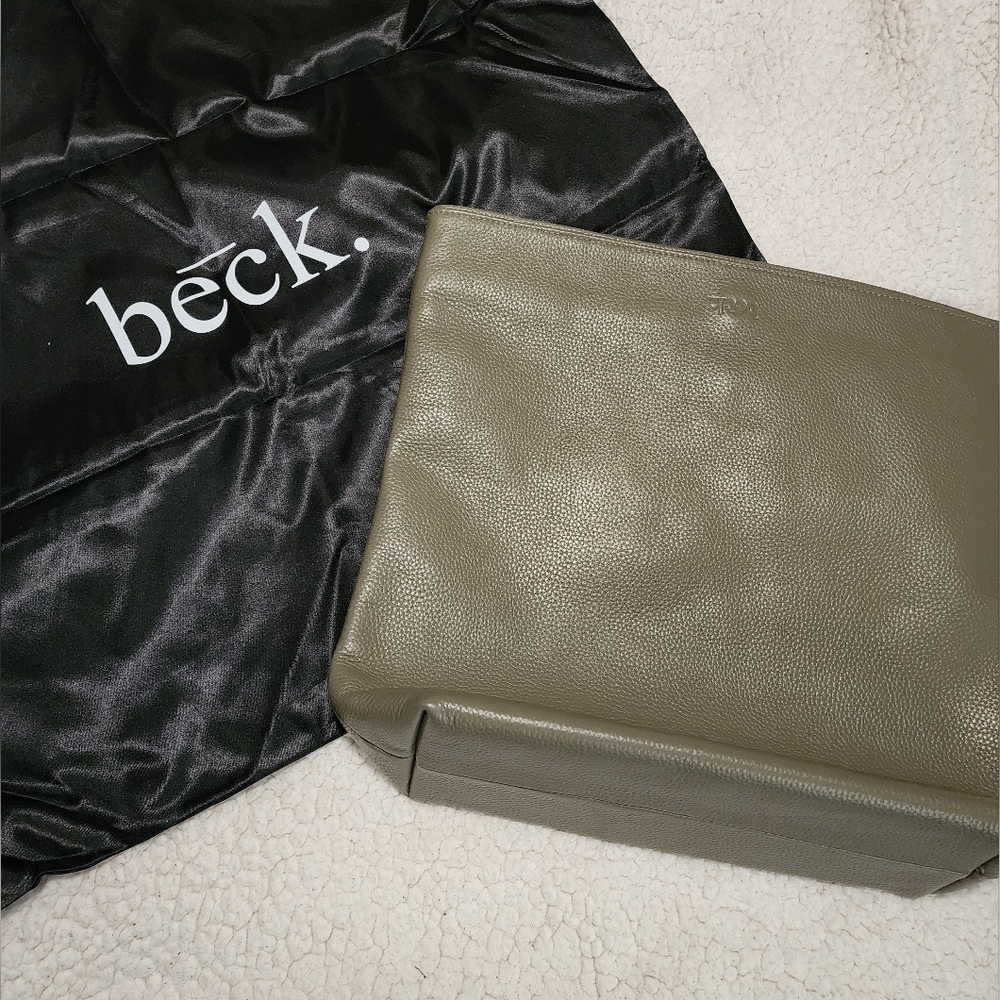Final Price! NWT Beck Purse